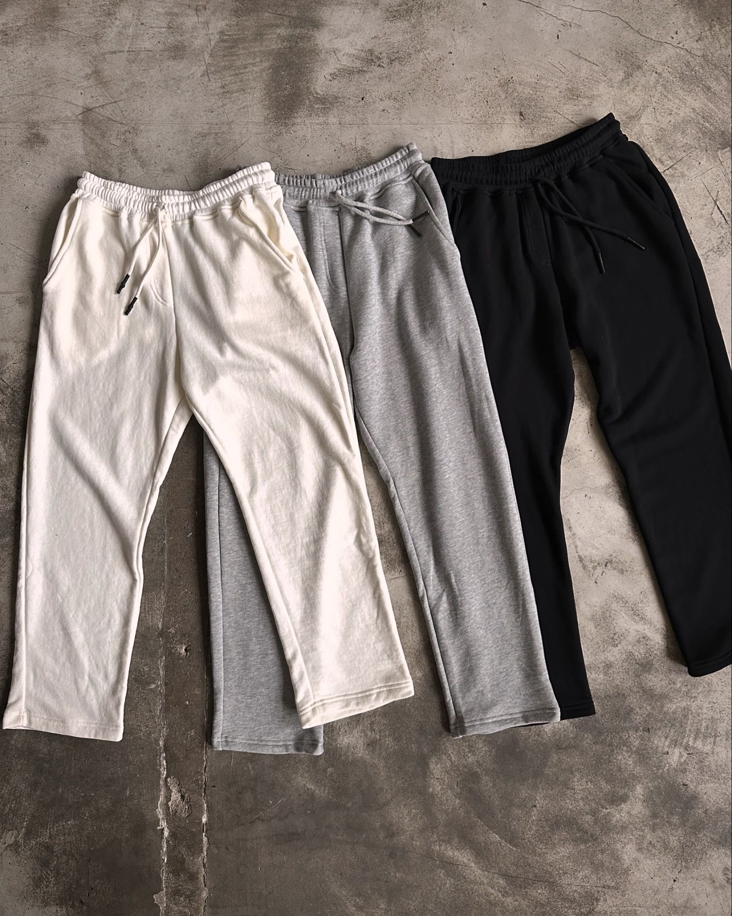 Comfort Terry Sweatpant - Crema