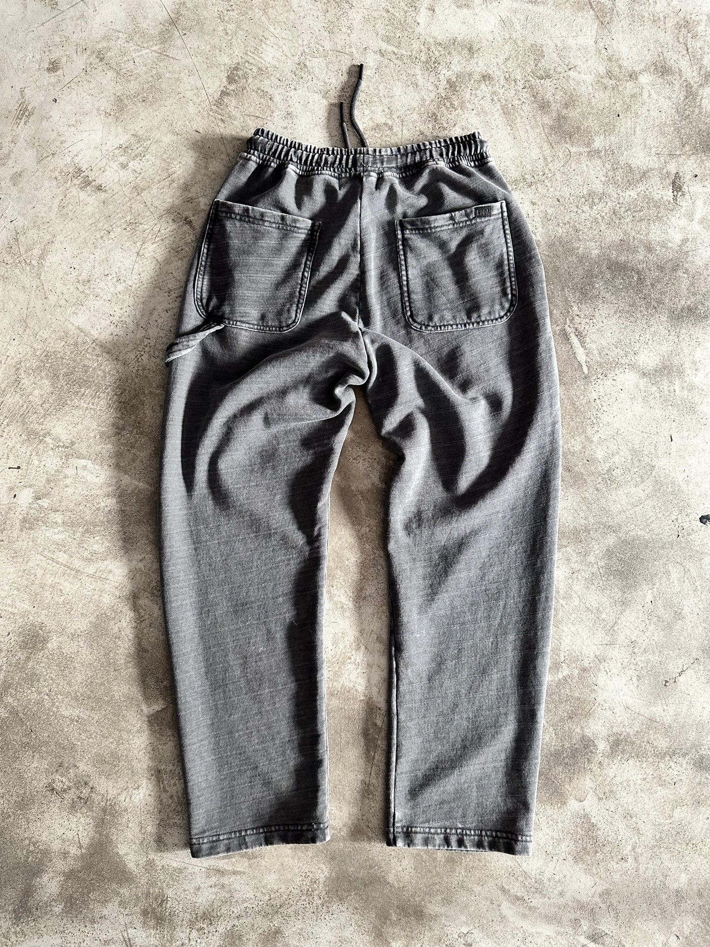 Striped Washed Sweatpant - Carbón